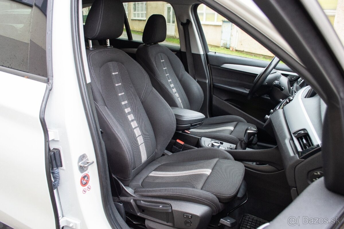 BMW X1 sDrive 18i Advantage A/T - 11