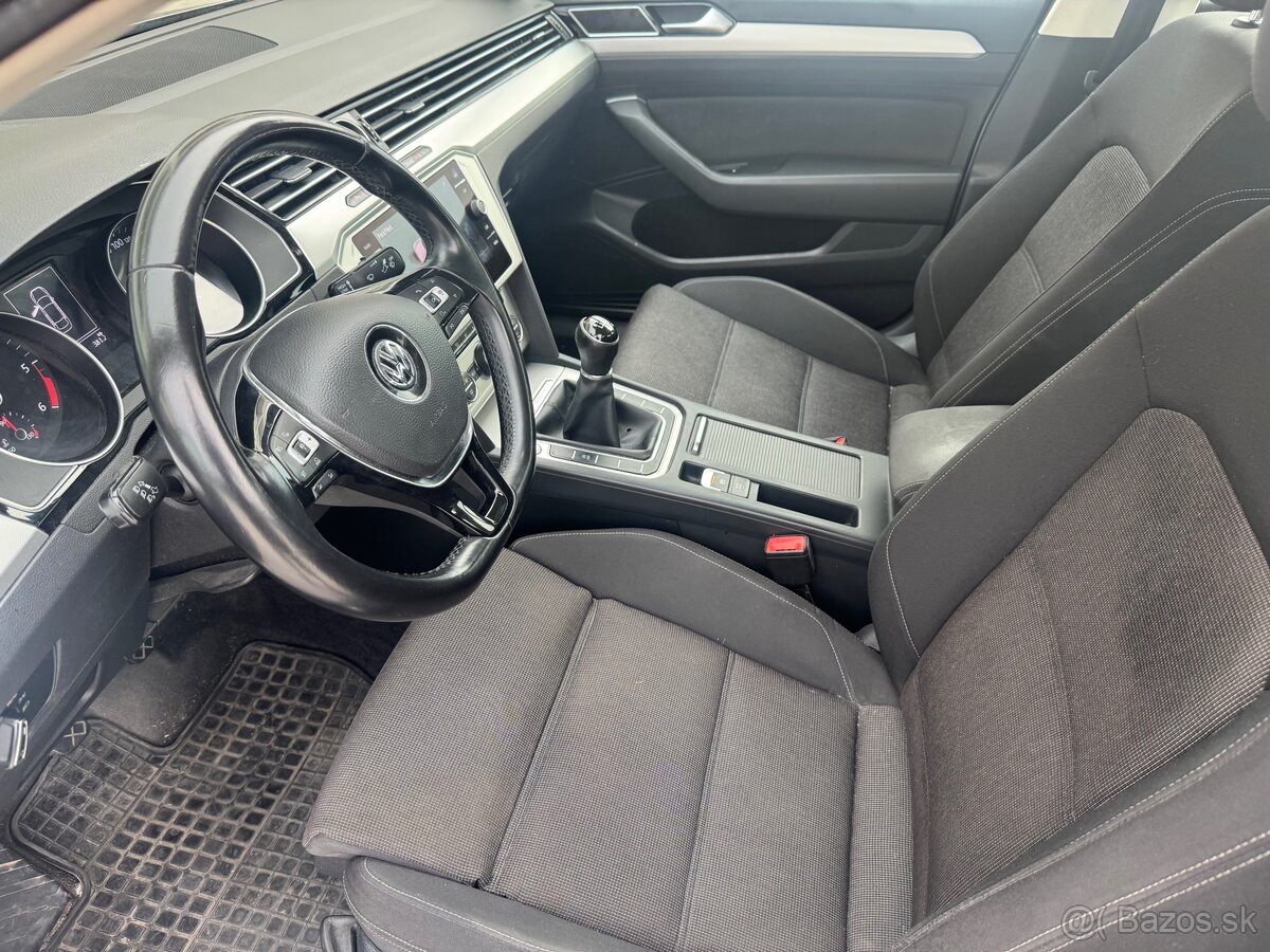 Volkswagen Passat B8 sedan 2.0 TDI 110 kW – r.v. 2018 - 11