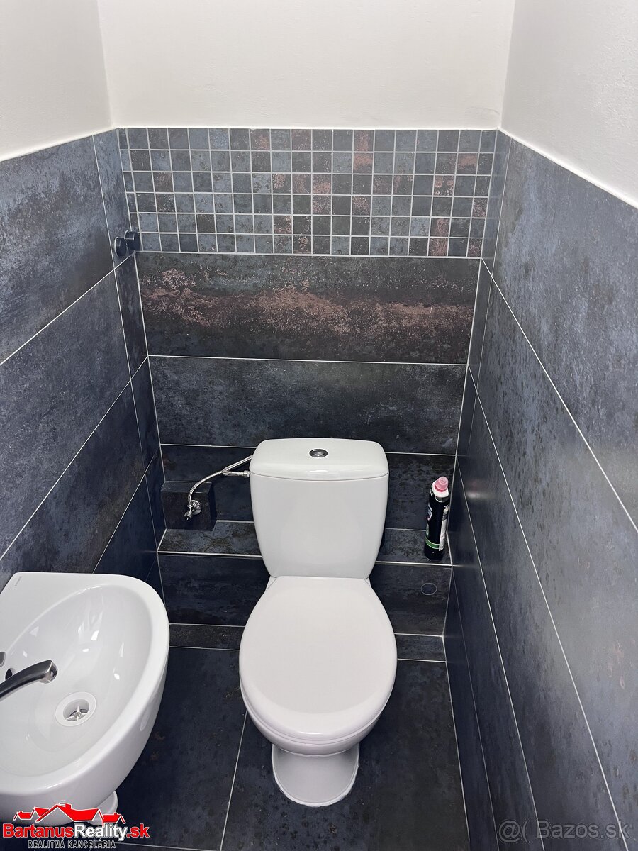 Na prenájom obchodno - kancelársky priestor v Dubnici nad Vá - 11