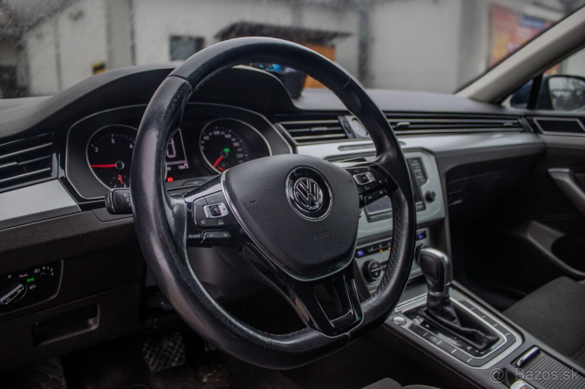 Volkswagen Passat Variant 2.0 TDI BMT Highline DSG - 11