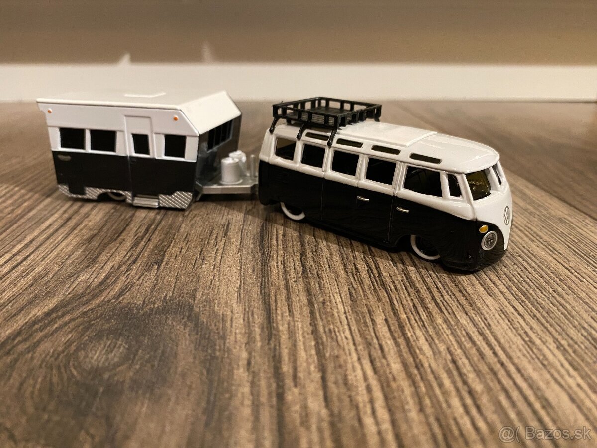 Predám modely Maisto 1/64 - 11