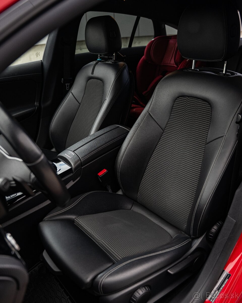 Mercedes-Benz CLA180 Shooting Brake - 11