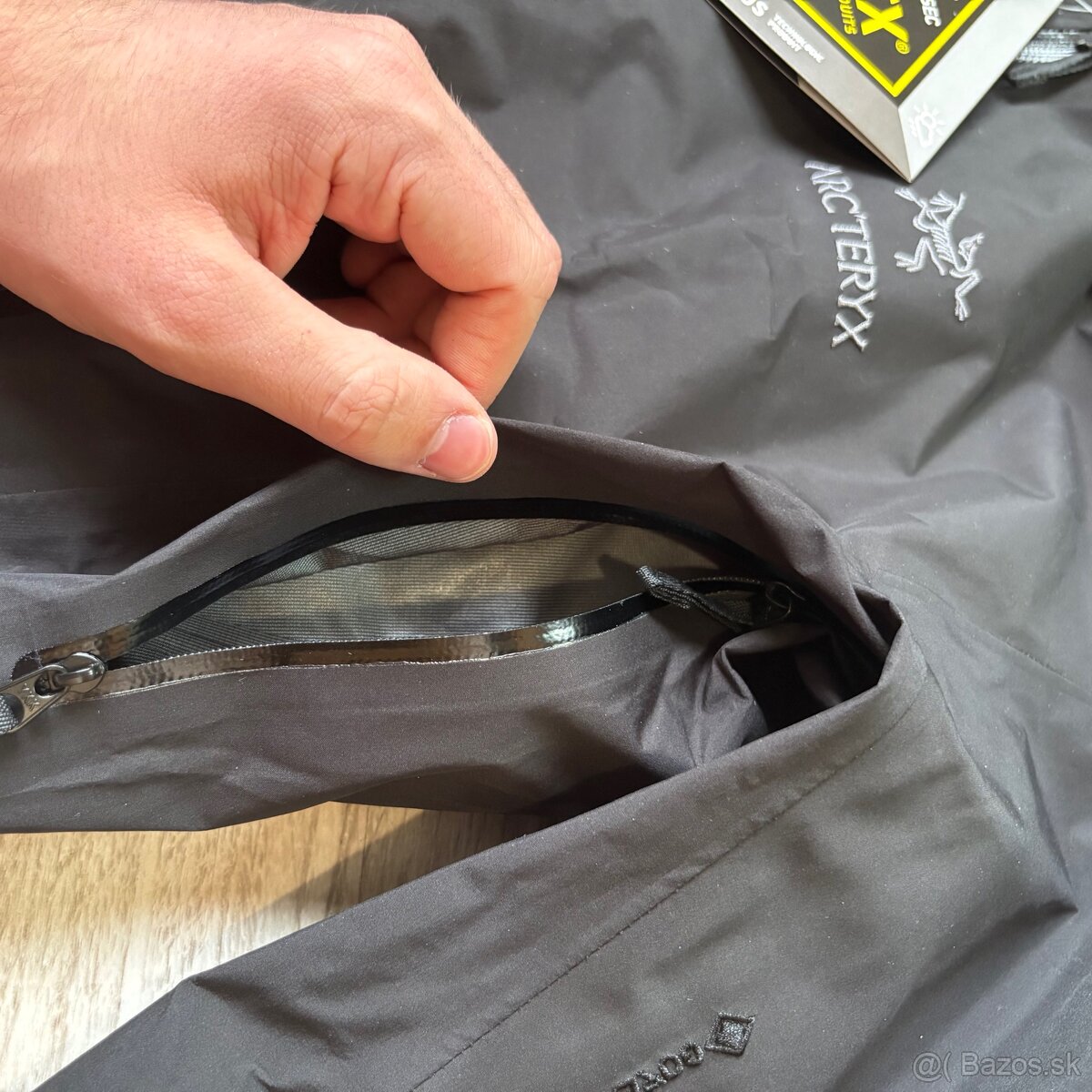 Arc'teryx Beta LT Jacket - S - 11