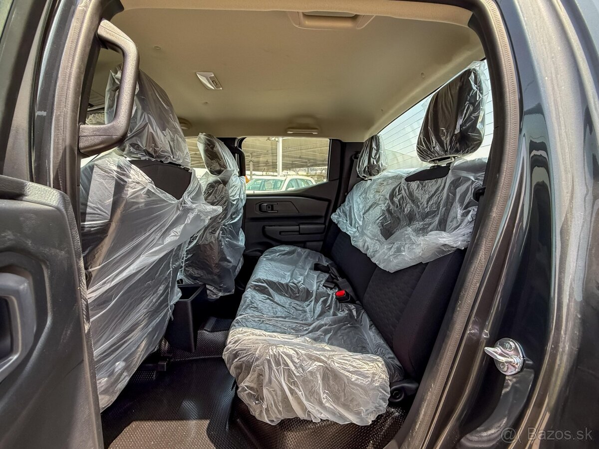 2025 Mitsubishi L200 2,4 benzin manual Predvadzacka DPH - 11