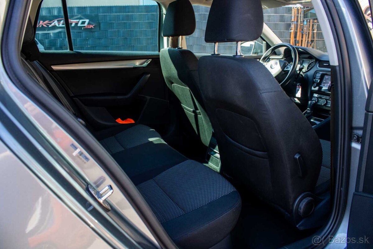 Škoda Octavia Combi 2013 1.8 TSI 132kW DSG - 11
