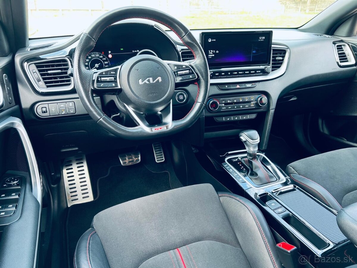 Kia Pro Ceed 1.6 T-GDi GT AT - rok 2023 - 11