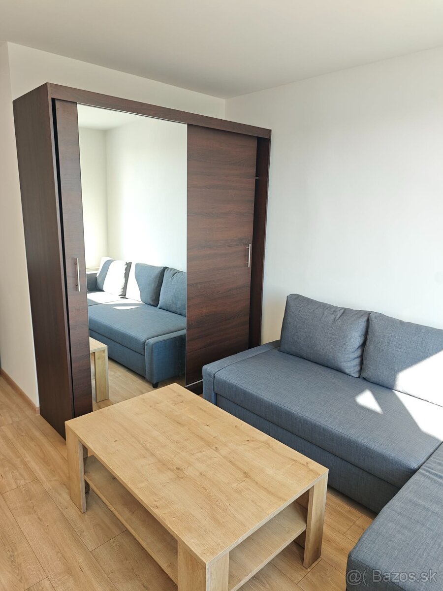Prenajmem 1-izbový byt 35 m² Senec - 11