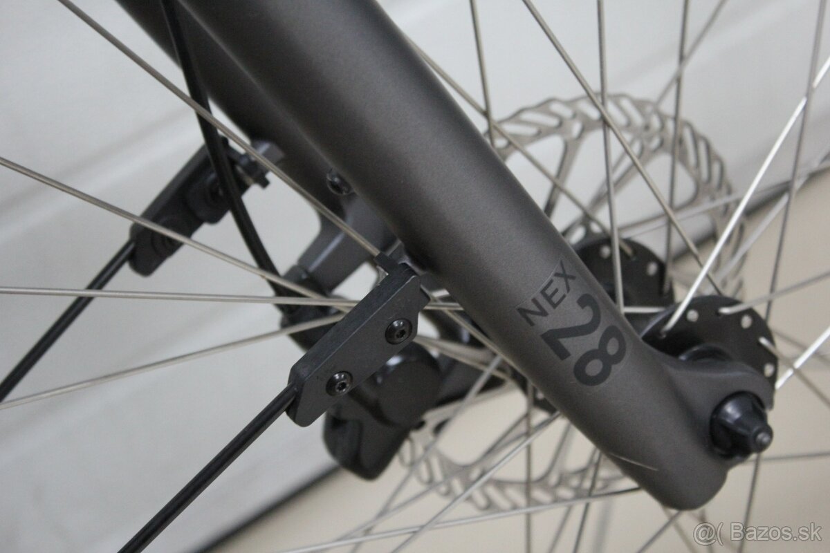 ALU horský bicykel CUBE 28" kolesá NOVÝ - 11