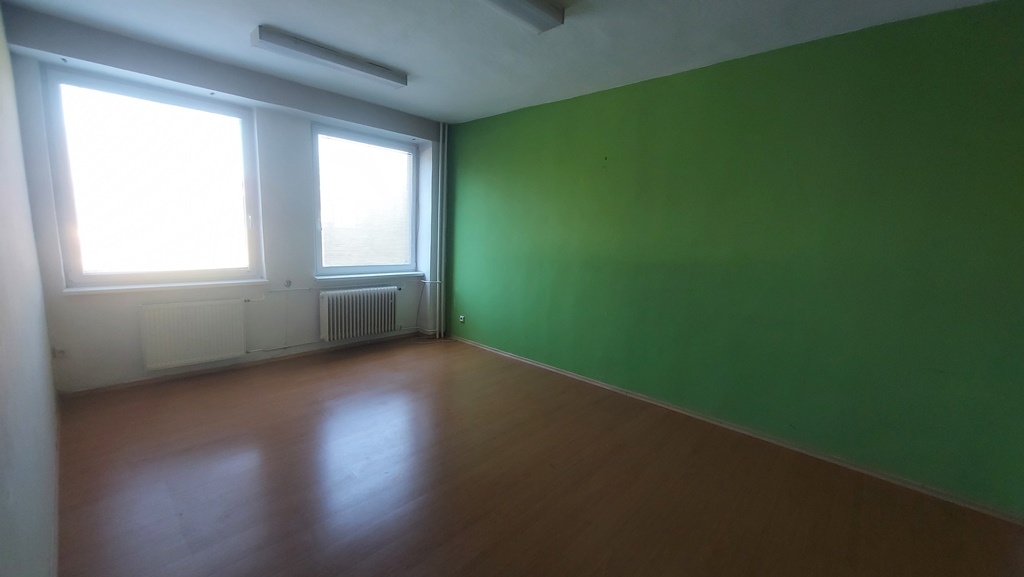 KANCELÁRIE v centre mesta Prešov - 11