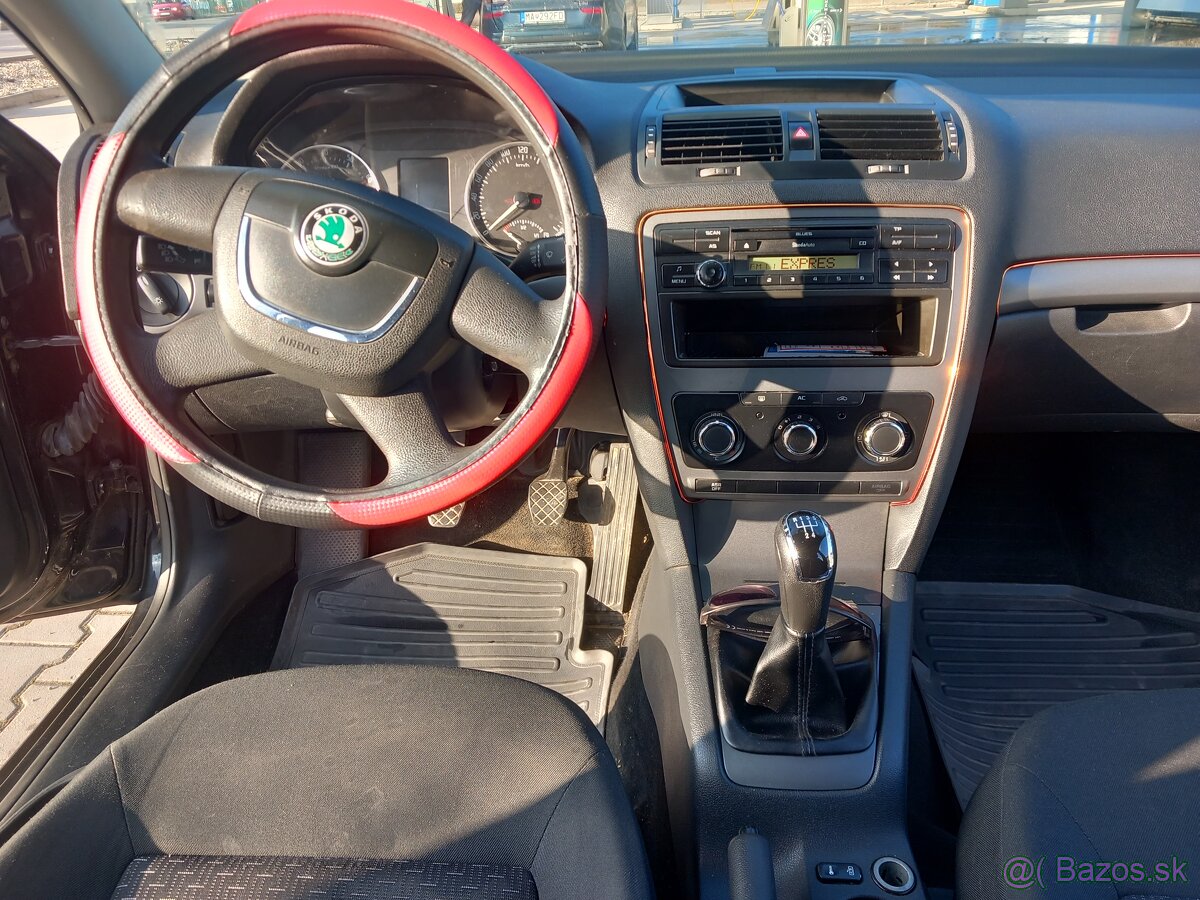 Škoda Octavia 1.4 ben.+Lpg - 11
