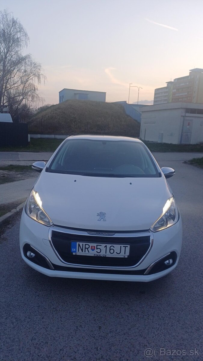 Peugeot 208 6/2018 Nová TK+EK do 2/2028 - 11