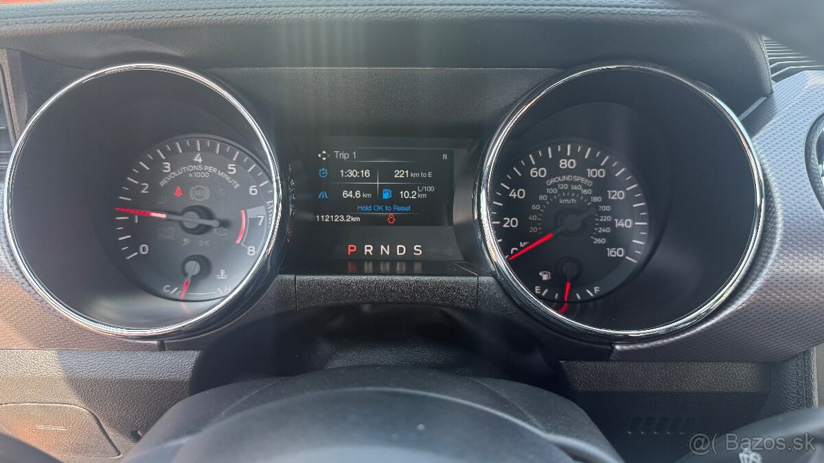 Ford Mustang 2.3 EcoBoost A/T - 11