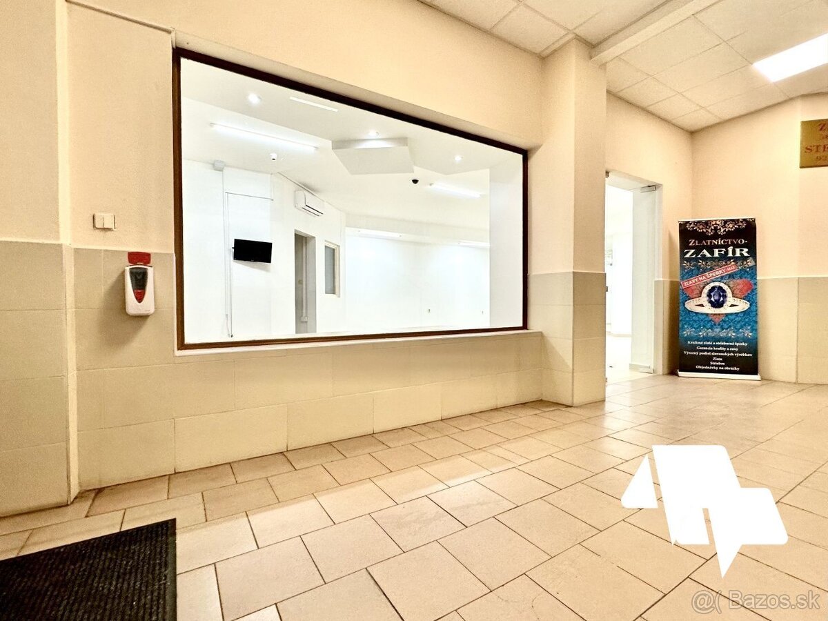 Podnájom, Obchodný priestor 76 m², Nitra-centrum - 11