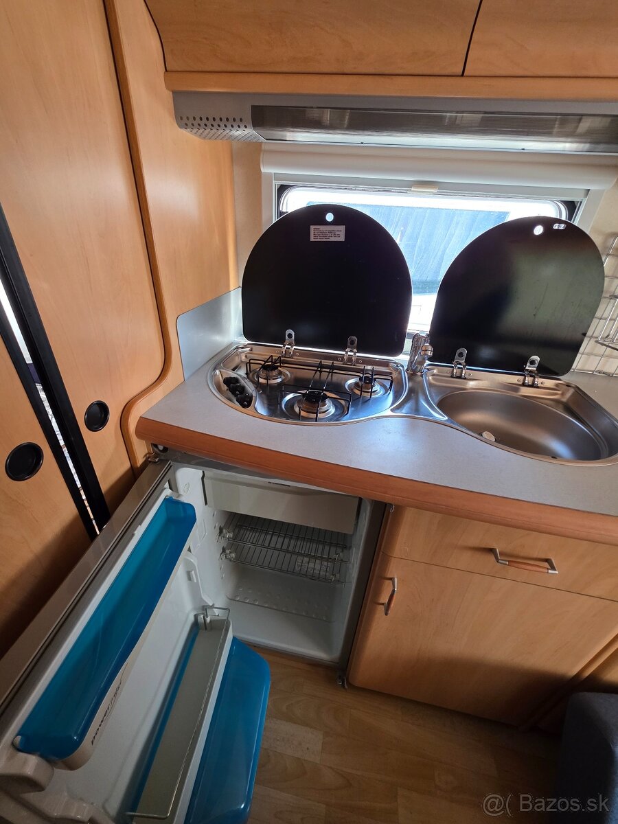 Hobby 440 De Luxe - 2001, Max 1250 kg, predstan - 11