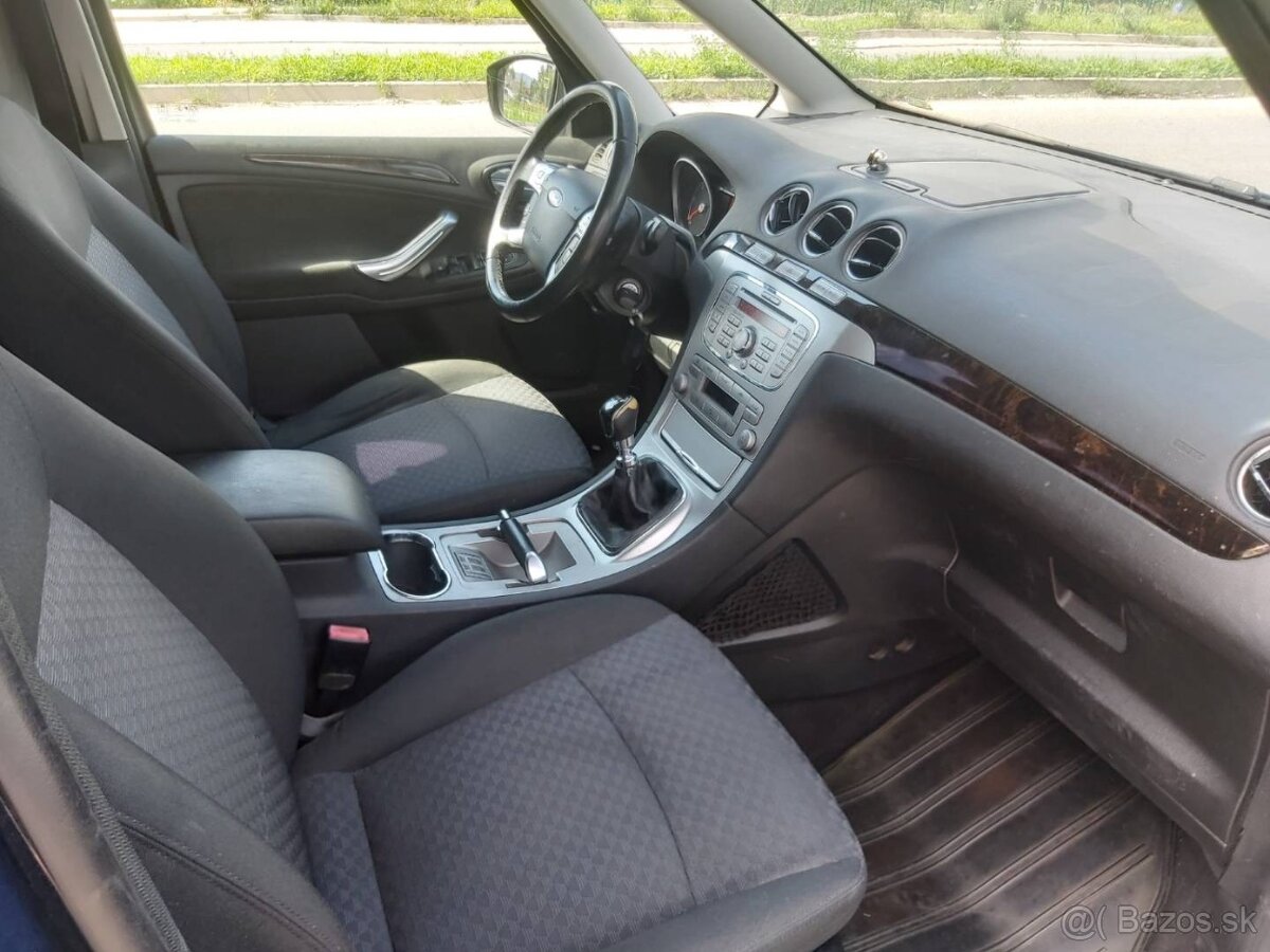 Ford Galaxy 2.0 TDCi Ghia X - 11