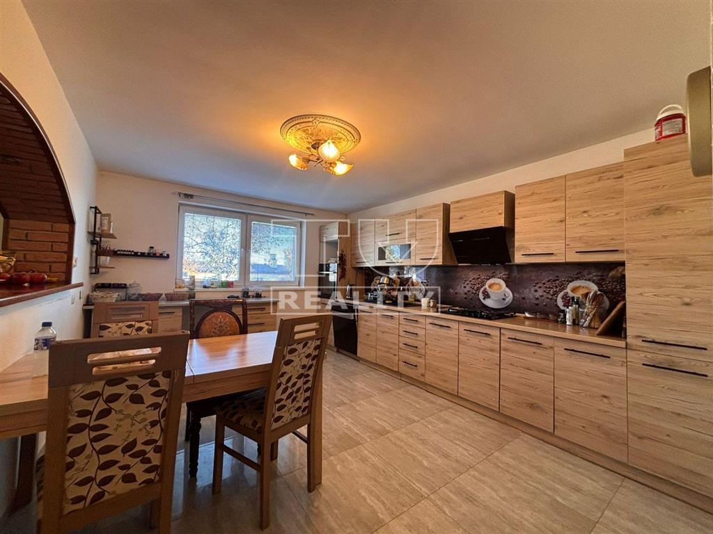 Vila v Nitre blízko centra - 11