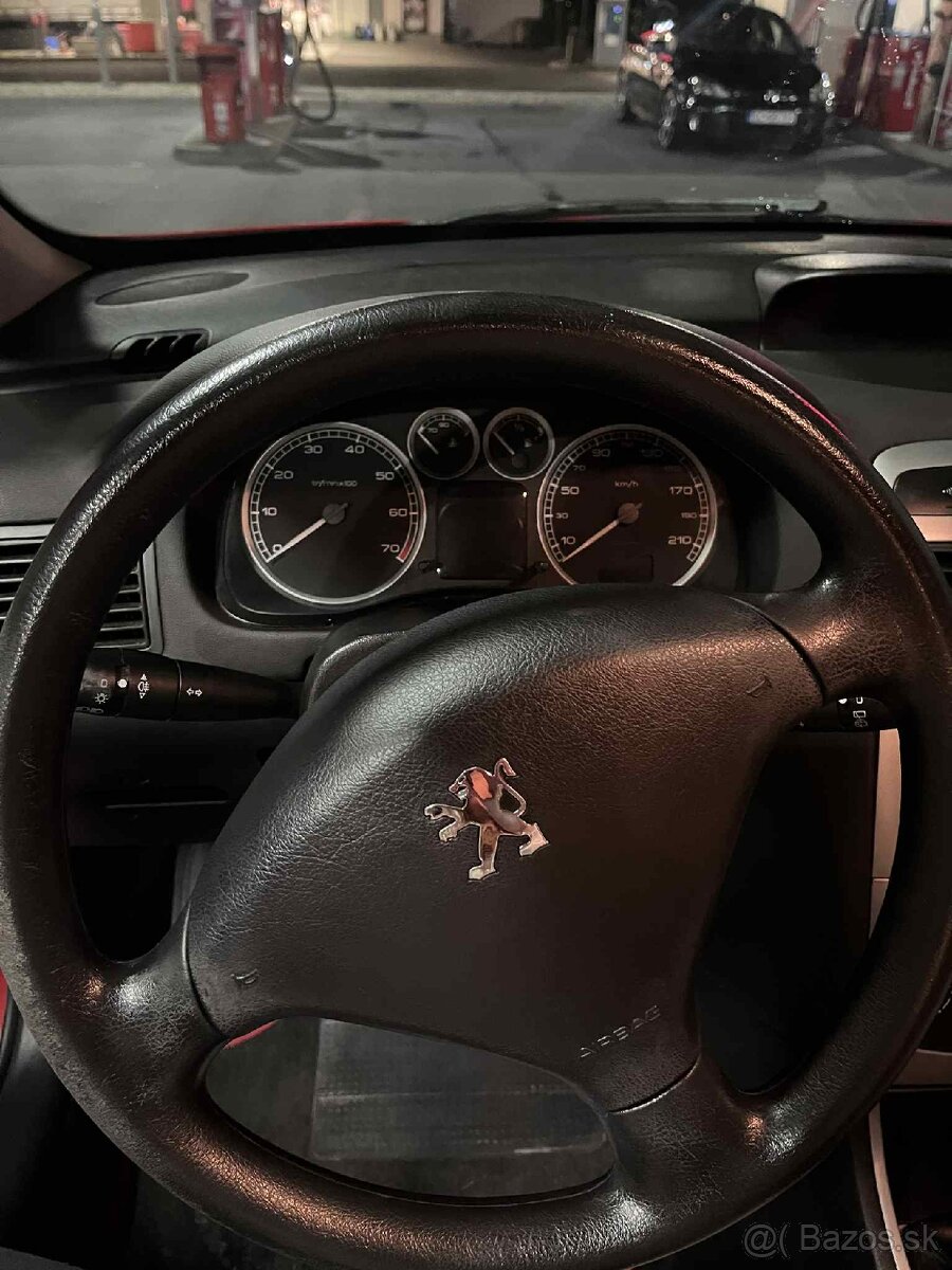 Peugeot 307 1.4 benzin nová stk ek - 11