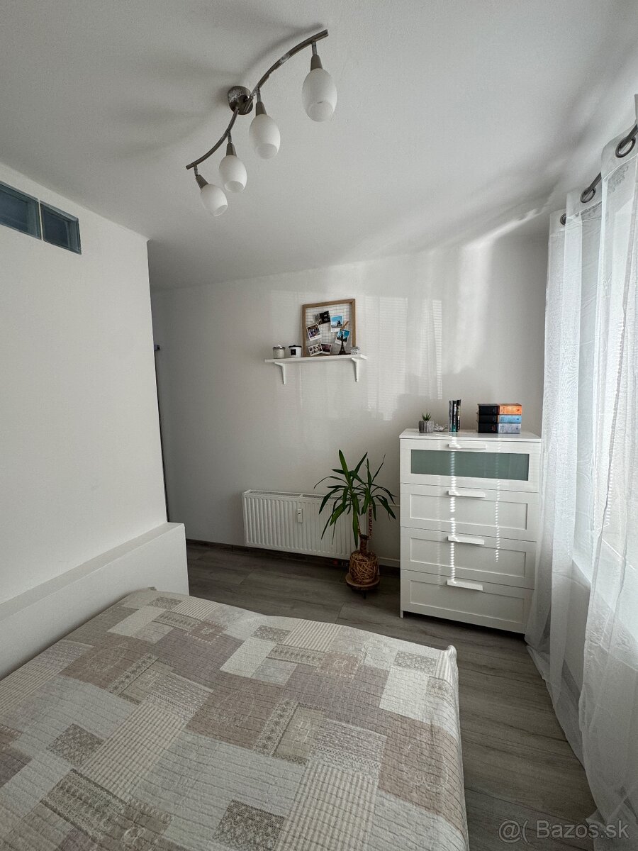 PRENÁJOM 2-izbový byt CENTRUM Nitra - 11