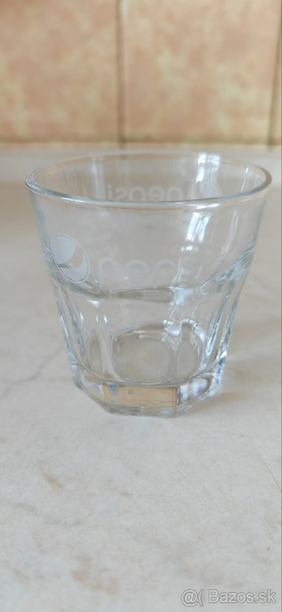 Predám rôzne poháre - 11
