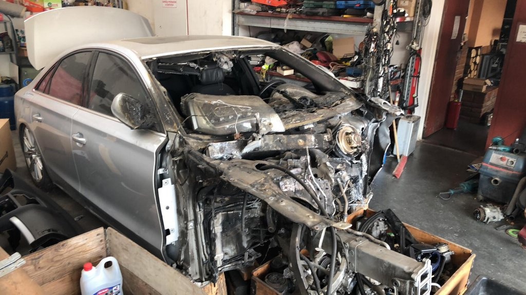 Audi A8 4H 4,2TDi V8 258kw, kód: CDS, 2010 - 11