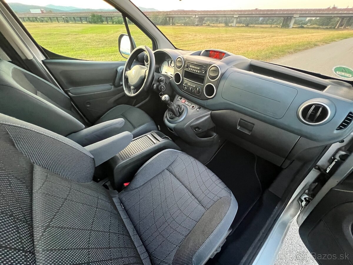 Peugeot partner Tepee 1.6HDi - 11