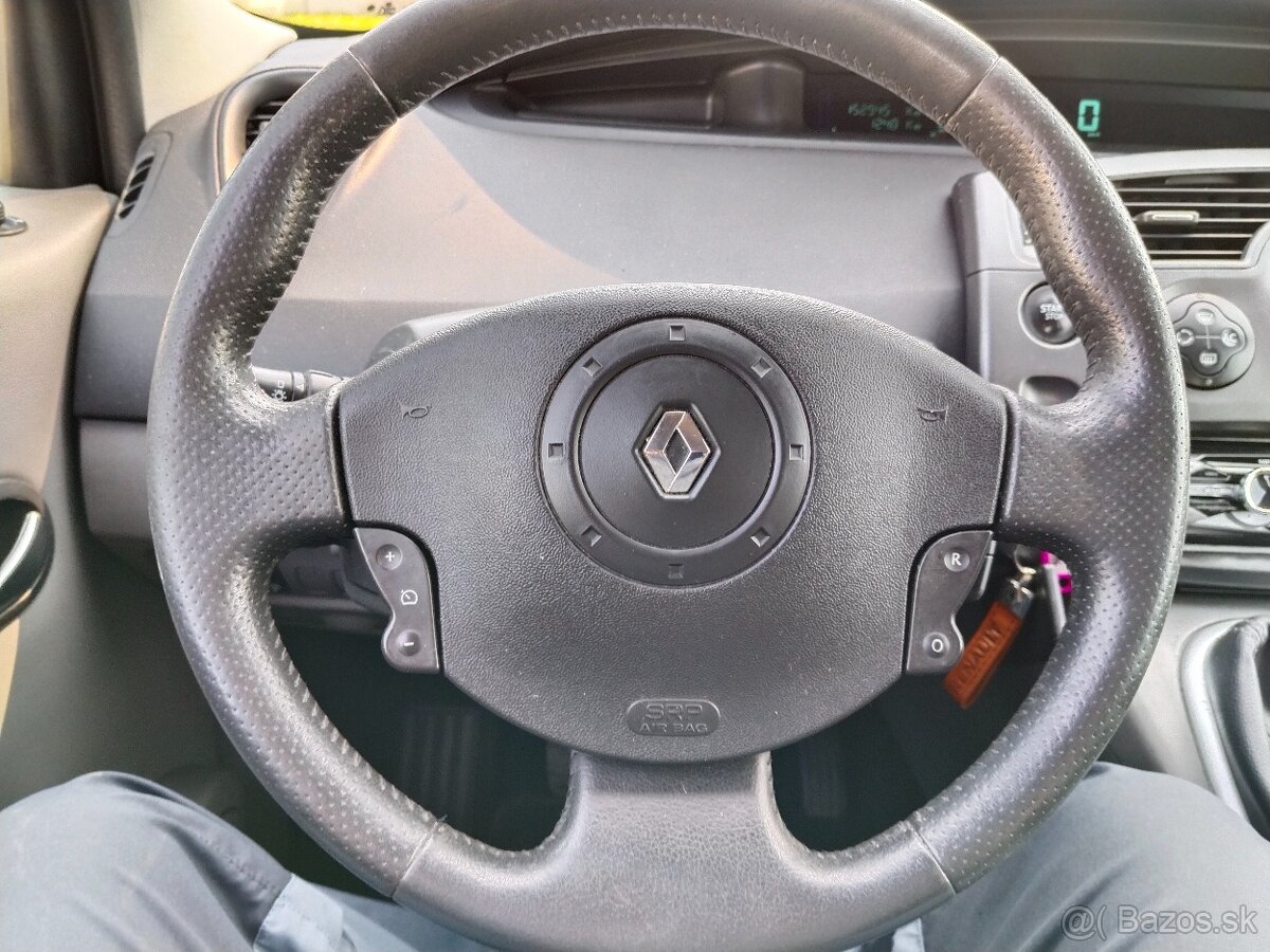 Renault Megane Grand Scénic, 1.9 DCi, 96 kW, 7- miestny - 11