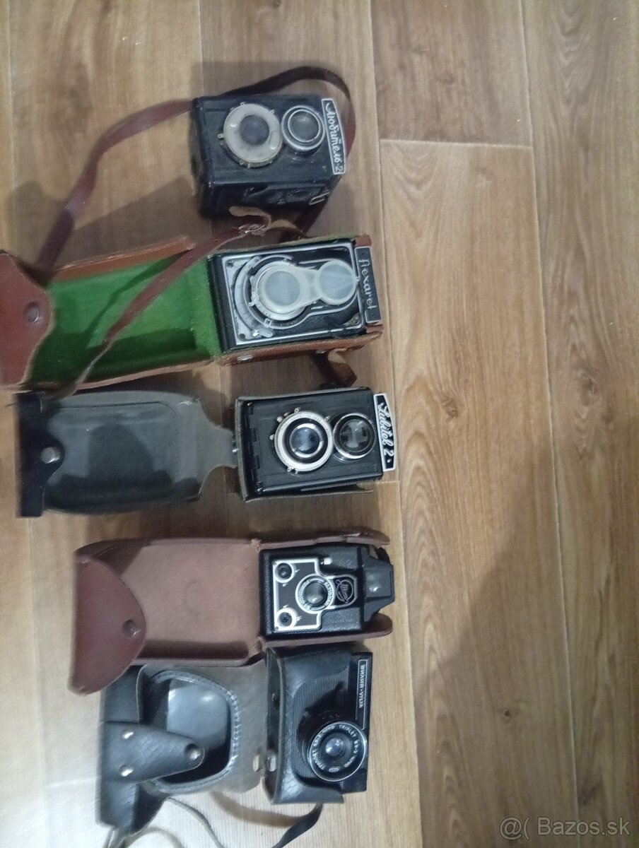 Predám tychto 10 fotoaparátu - 11