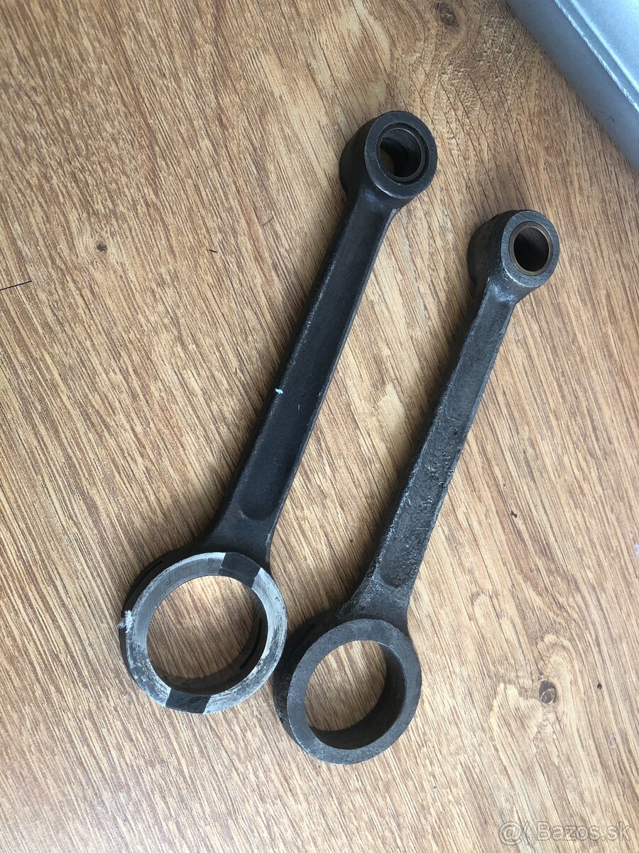 Predám náhradné diely na ČZ 125 T a ČZ 125 B - 11