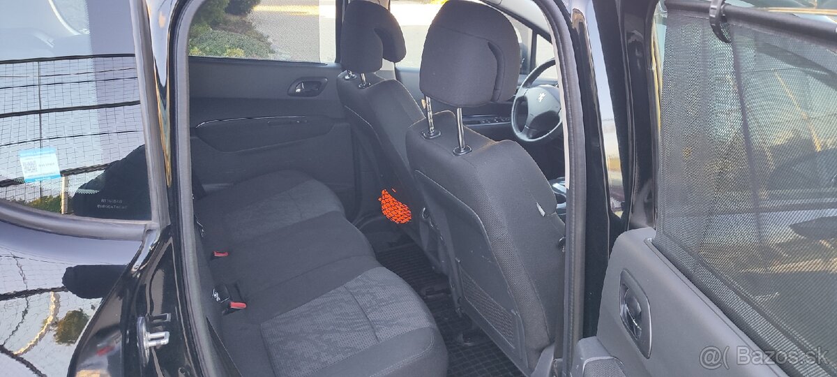 PEUGEOT 3008 1.6HDI AUTOMAT - 11