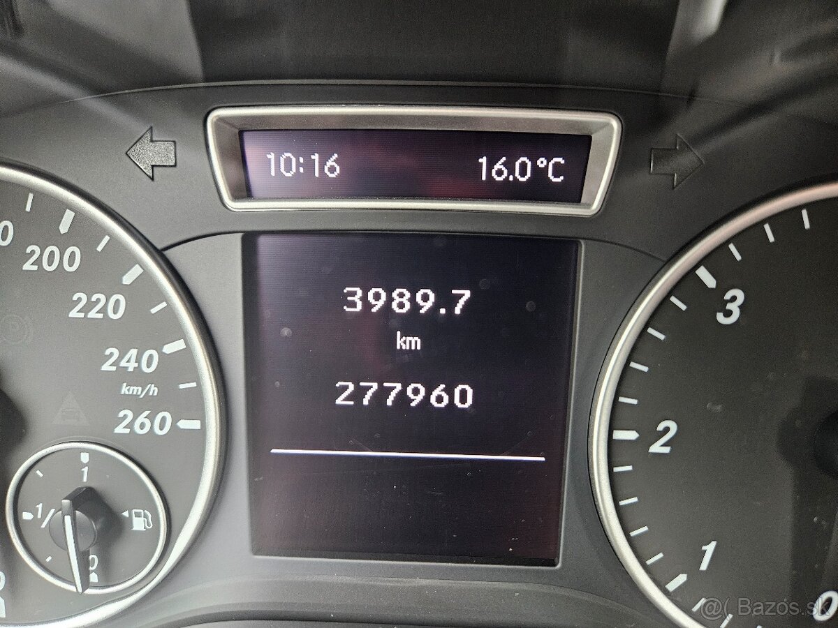 Mercedes-Benz B trieda 180 CDI BlueEFFICIENCY - 11