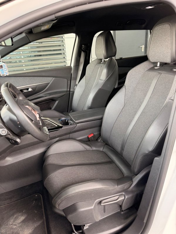 Peugeot 5008 1.2 PureTech 130k GT - 11