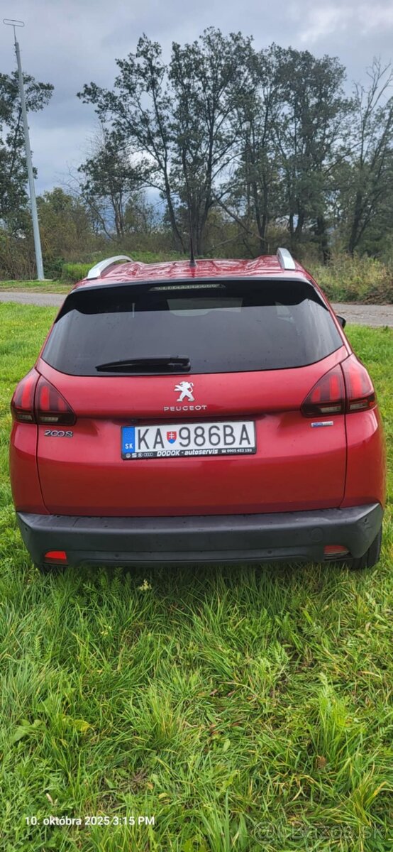 Peugeot 2008 style 1.2 PureTech 110k - 11