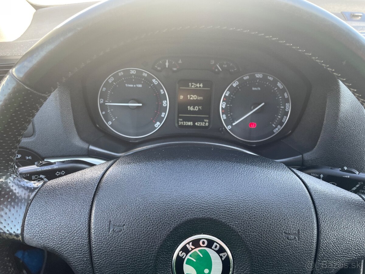 Scout 4x4 bez dpf - 11