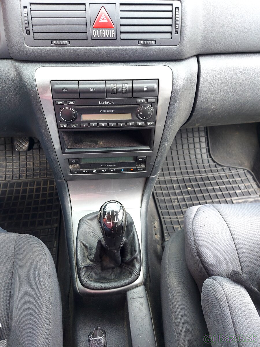 Škoda Octavia 1 combi - 11