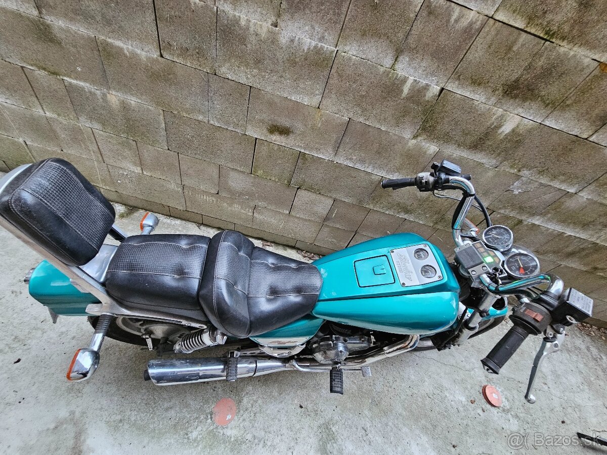 Predám Honda VT 1100 Shadow - 11