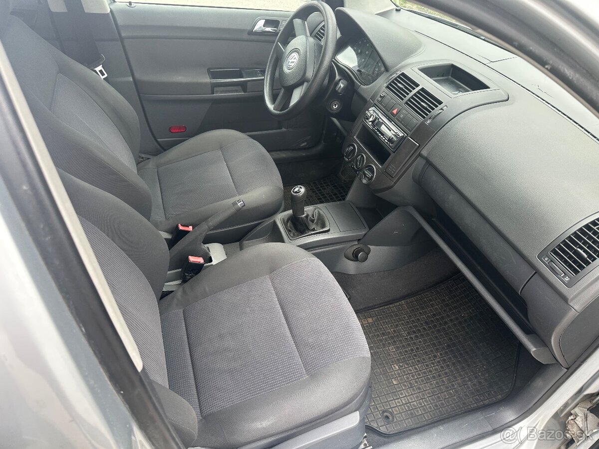 Volkswagen Polo - Benzín / 47kW - 11