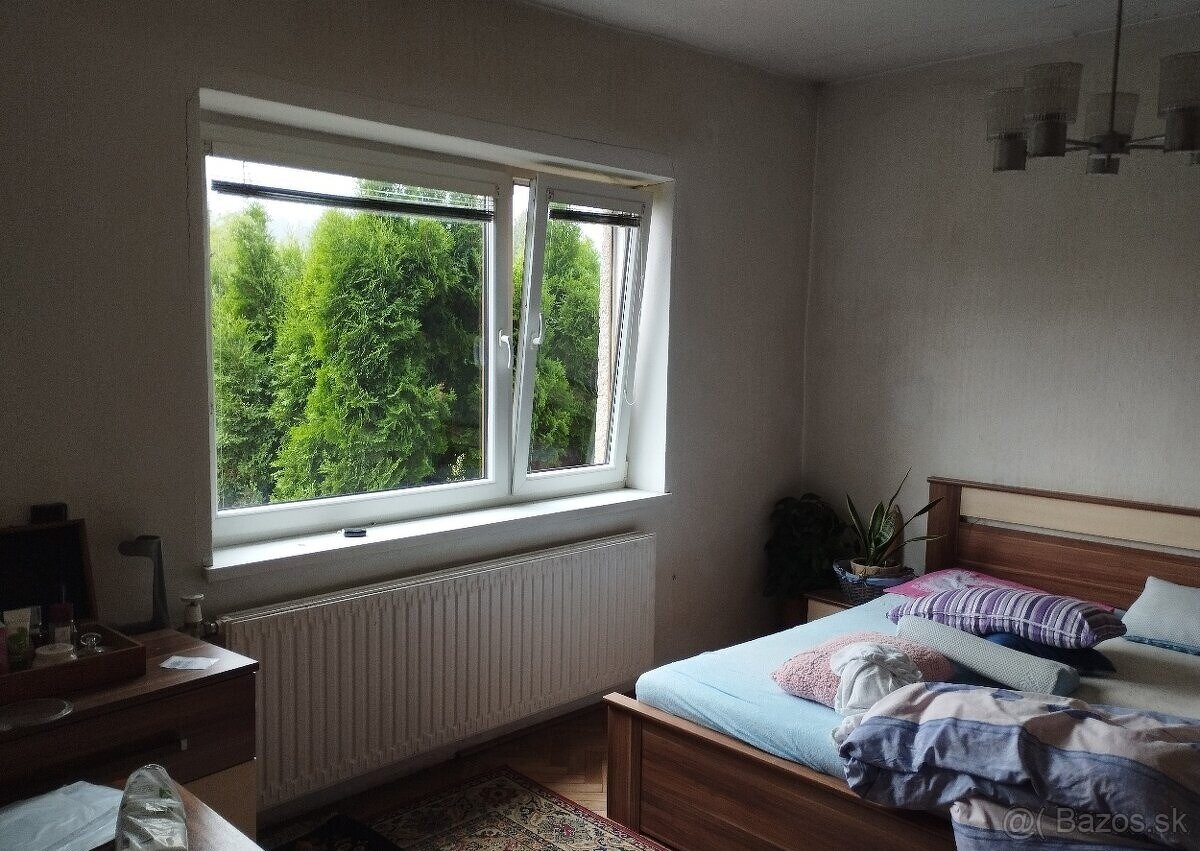 Rodinný dom na bývanie, podnikanie 770 m² Stráne - Martin - 11