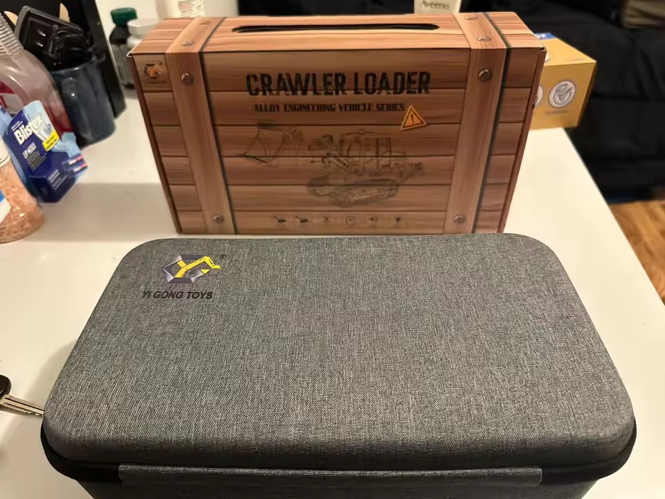 RC pásový nakladač LR636 - 11