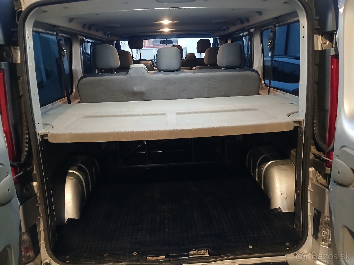 Renault Trafic 9 miest, odpočet DPH - 11