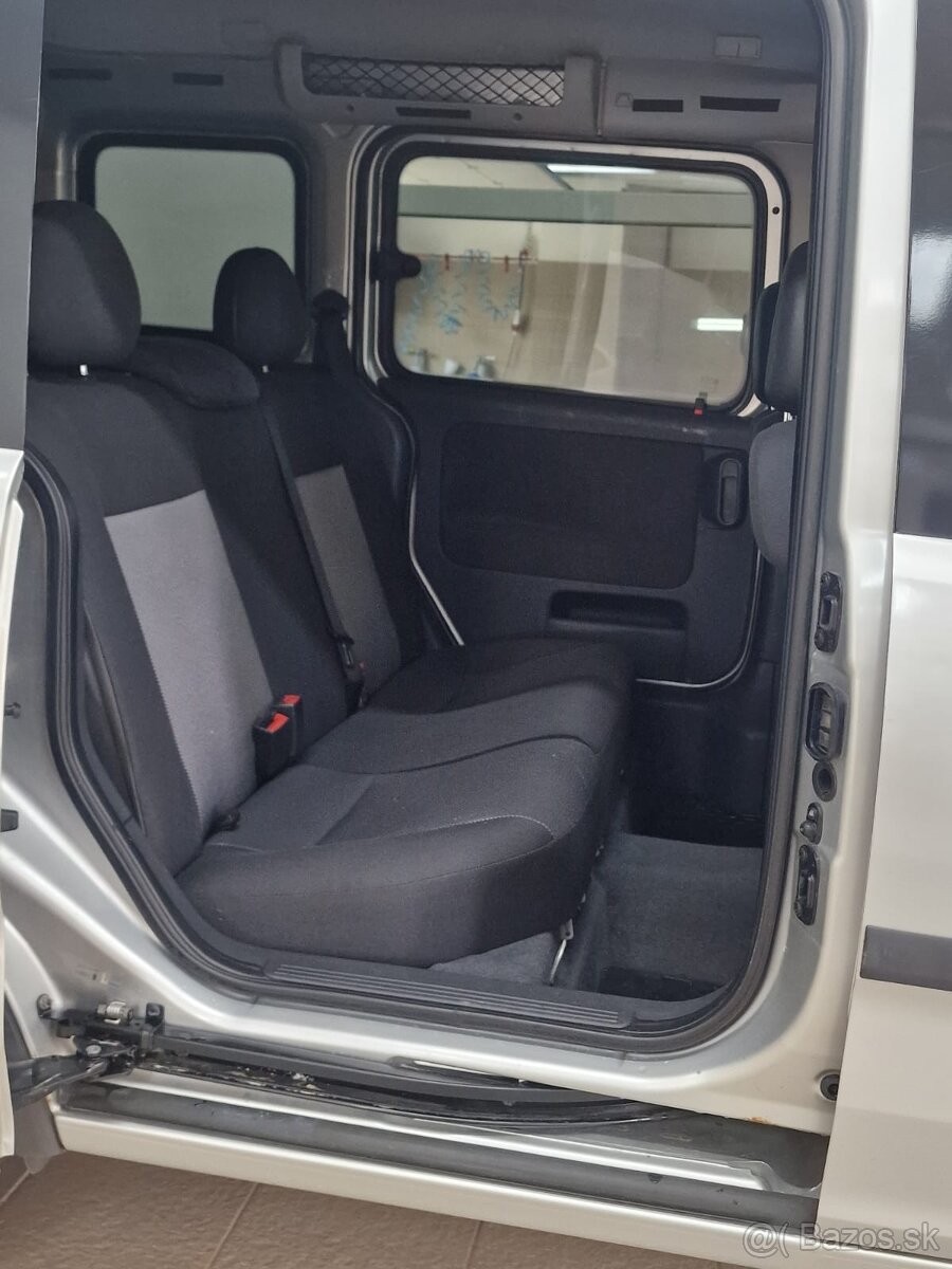 Opel Combo 1.7D - 11