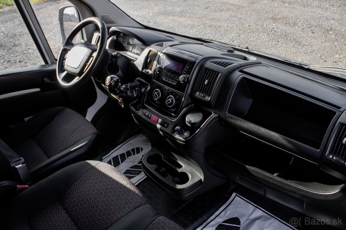 Citroën Jumper 2.2 BlueHDi 140k L3H2 - 11