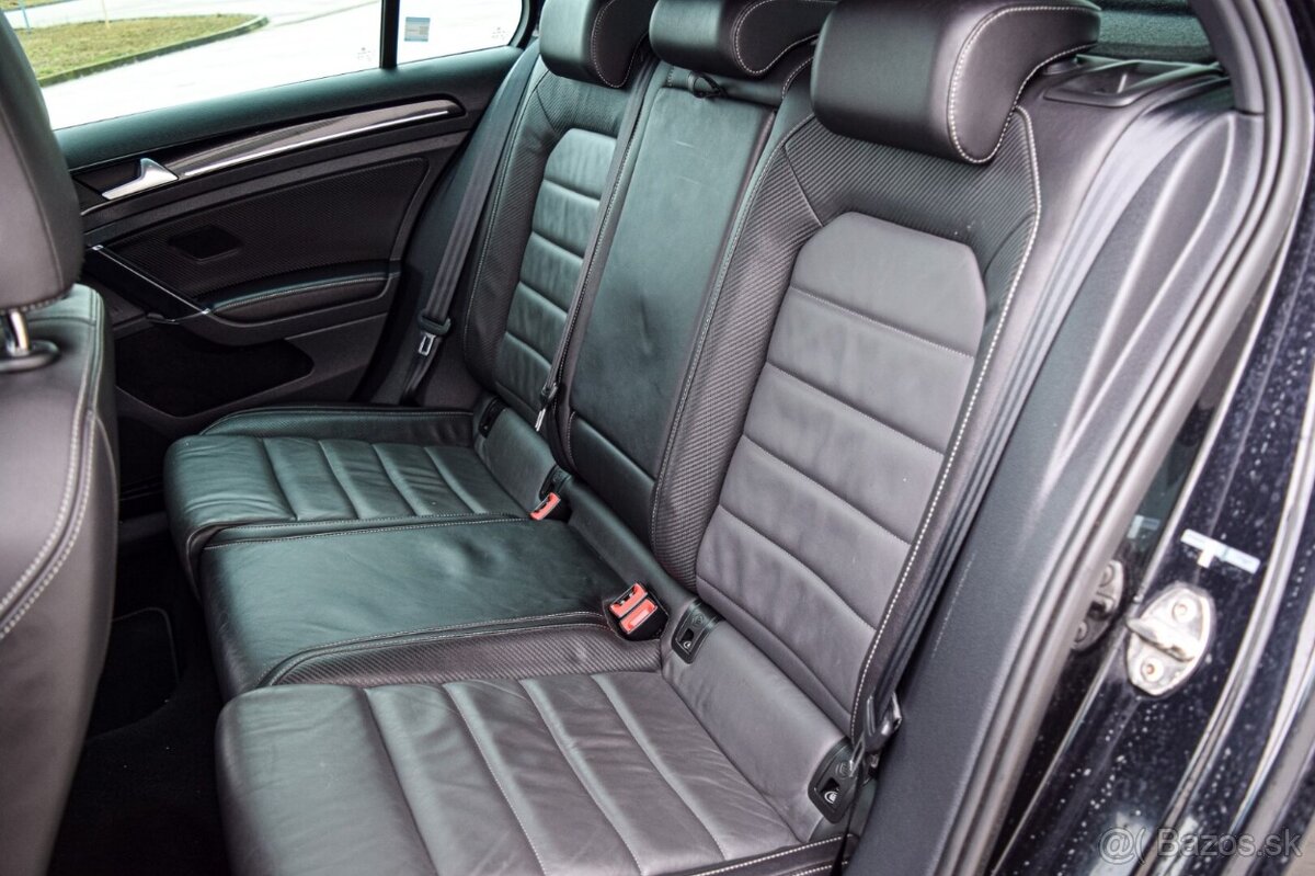 Volkswagen Golf R 2.0 TSI 221 kW 4Motion - 11