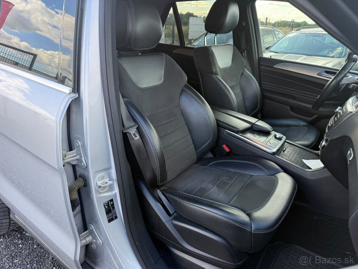Mercedes-Benz ML 350 BlueTec 4MATIC - 11