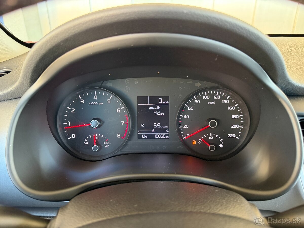 Kia Stonic 1,2 benzín, SR auto 1. majiteľ 2021 - 11