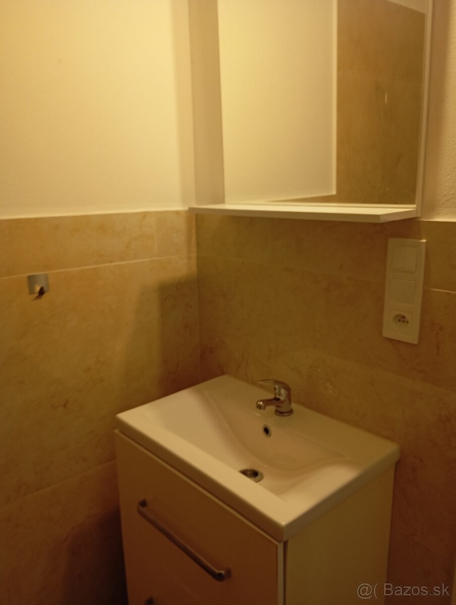 Predam dvojdom v Nesvadoch - 11