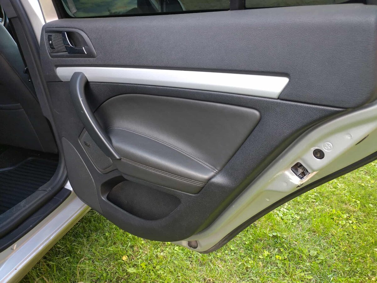 Škoda Octavia 2 facelift RS 2.0TDI Nová STK A EK do 09/2027 - 11