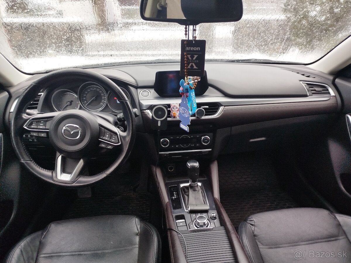 Mazda 6 Vagon 4x4 - 11