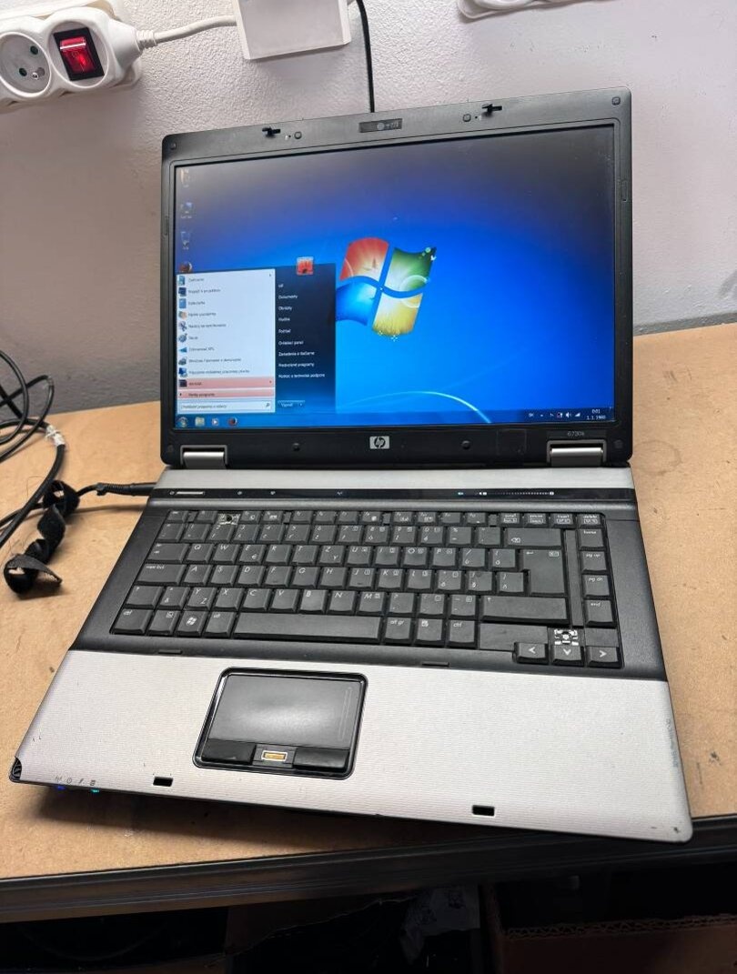 Predám použitý notebook HP 6730b. Core2Duo 2x2,40GHz. 4gbram - 11