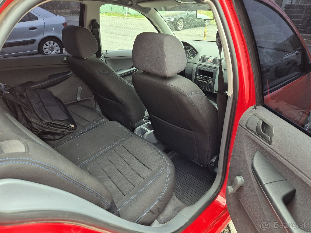 Škoda Fabia 1.4 mpi - 11