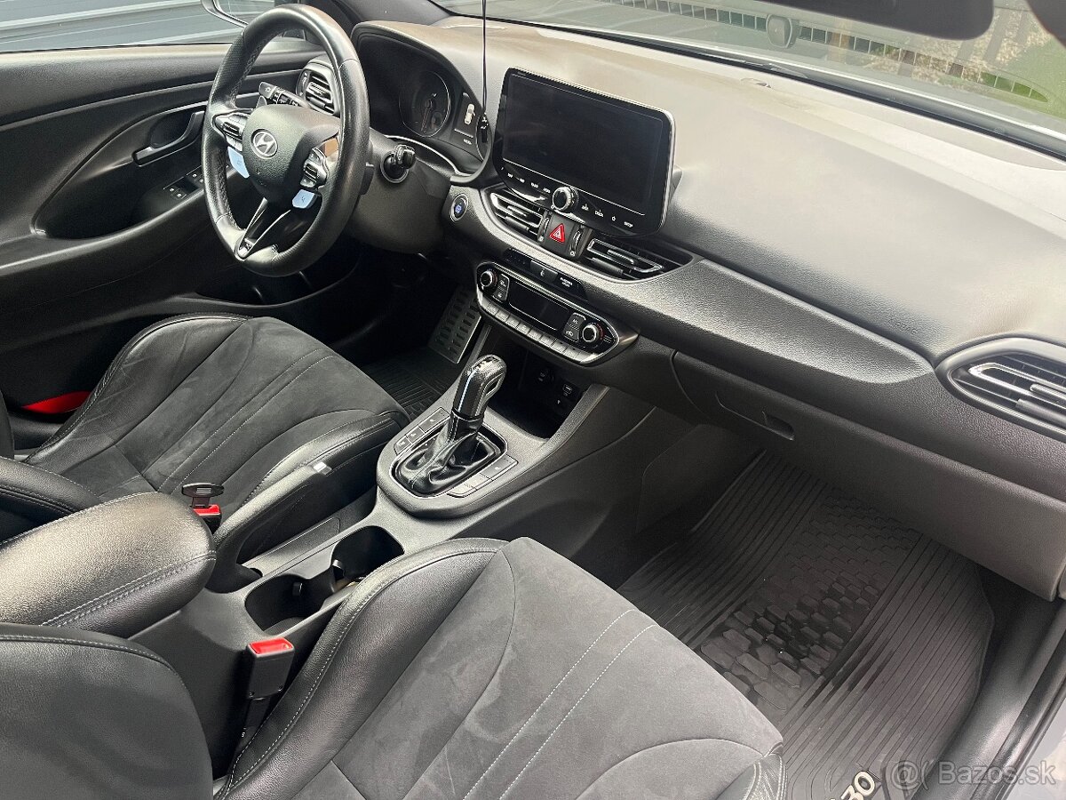 Hyundai i30n Performance - 11